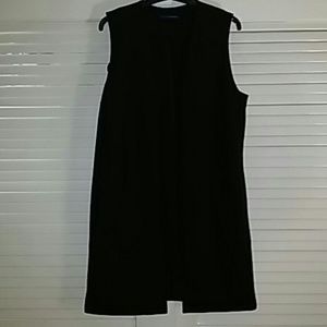 Long Black Vest w Pockets